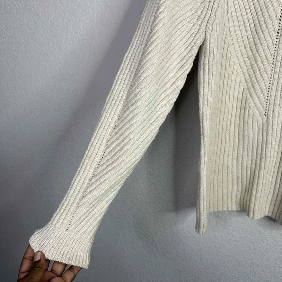 Sundance Sweater Womens Large Beige Ribbed Long Sleeve Turtleneck‎ Casual Boho - Picture 4 of 8